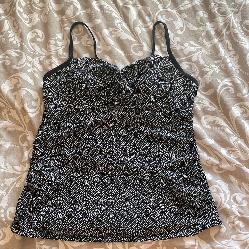 Tankini swimsuits top